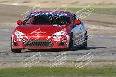 media/Feb-24-2024-CalClub SCCA (Sat) [[de4c0b3948]]/Group 1/Race (Outside Grapevine)/